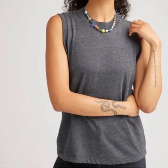 Richer Poorer Women’s Easy Muscle Tank - Charcoal in Size Small - Picture 3 of 4